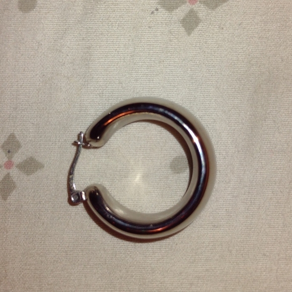 Circle earrings - Picture 3 of 4